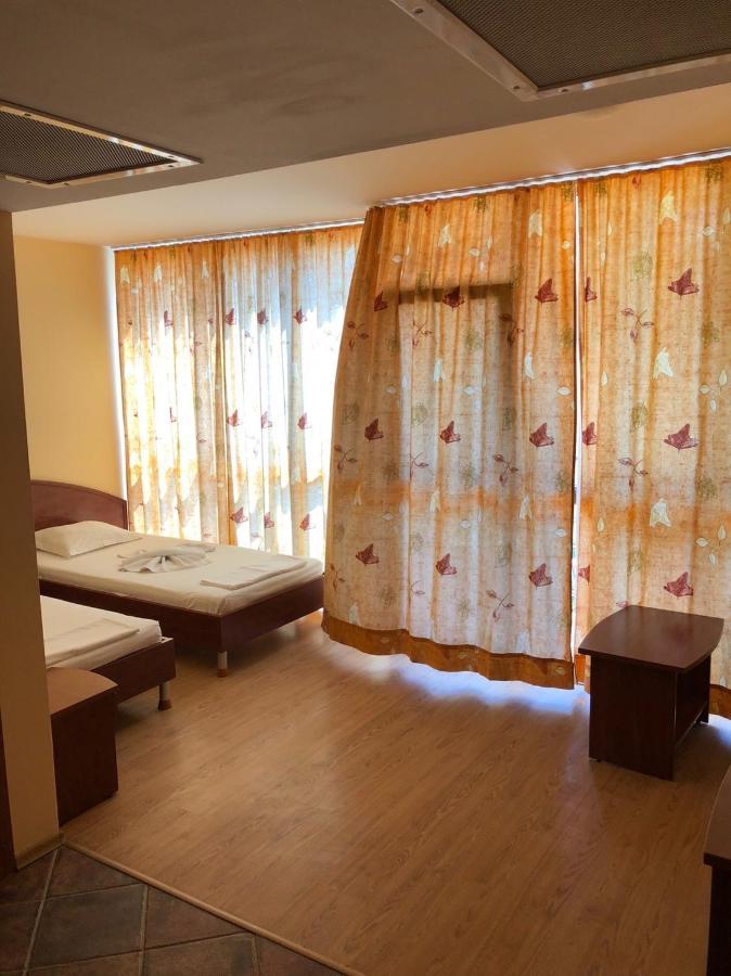Hotel Black Sea Dreams เนเซบาร์ ภายนอก รูปภาพ